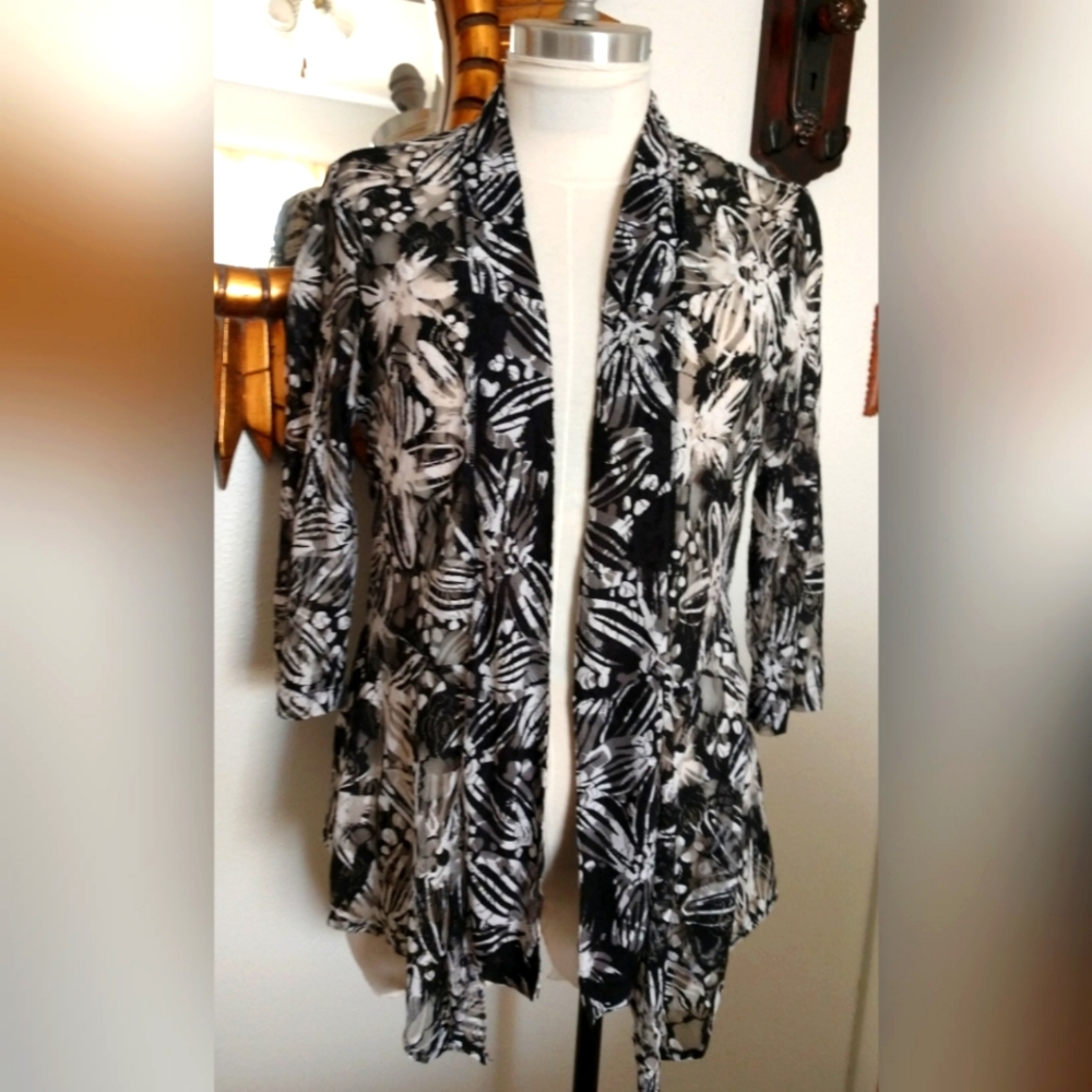 Black & White Floral Open-Front Draped Blazer